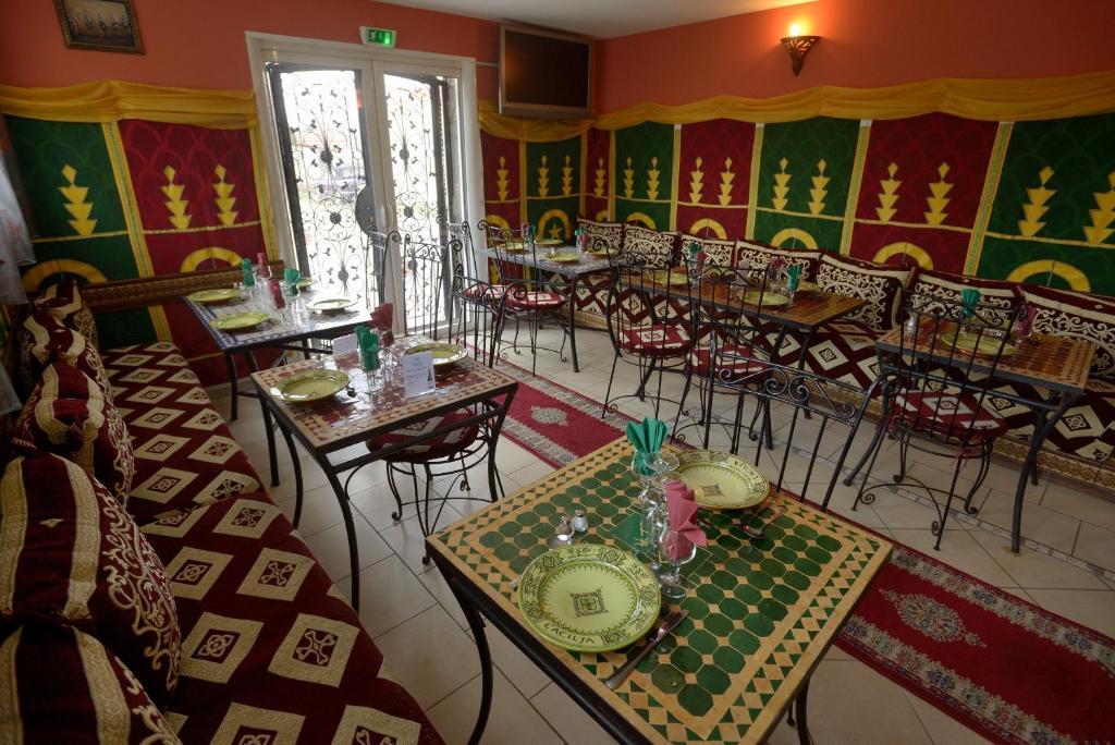 Hotel L'acilya Roussillon (Isere)